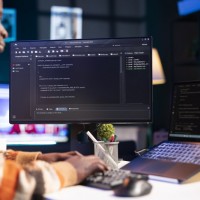 Qual a diferença entre Landing Page e Website? Saiba qual escolher para o seu negócio